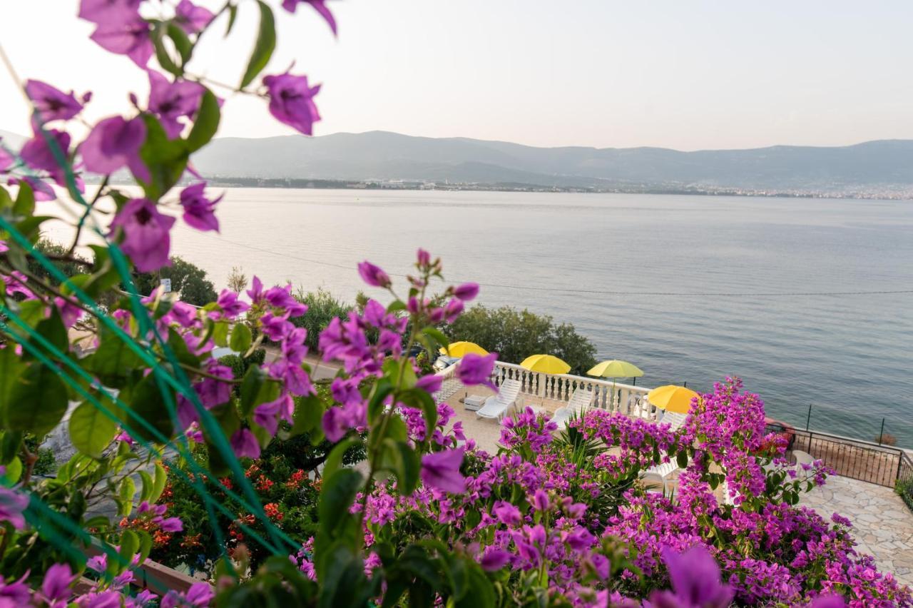 Villa Fjaba - By The Sea - With The Big Terraces & Great Sea View Τρογκίρ Εξωτερικό φωτογραφία