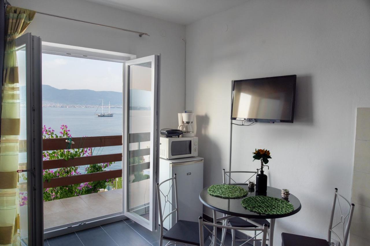 Villa Fjaba - By The Sea - With The Big Terraces & Great Sea View Τρογκίρ Εξωτερικό φωτογραφία