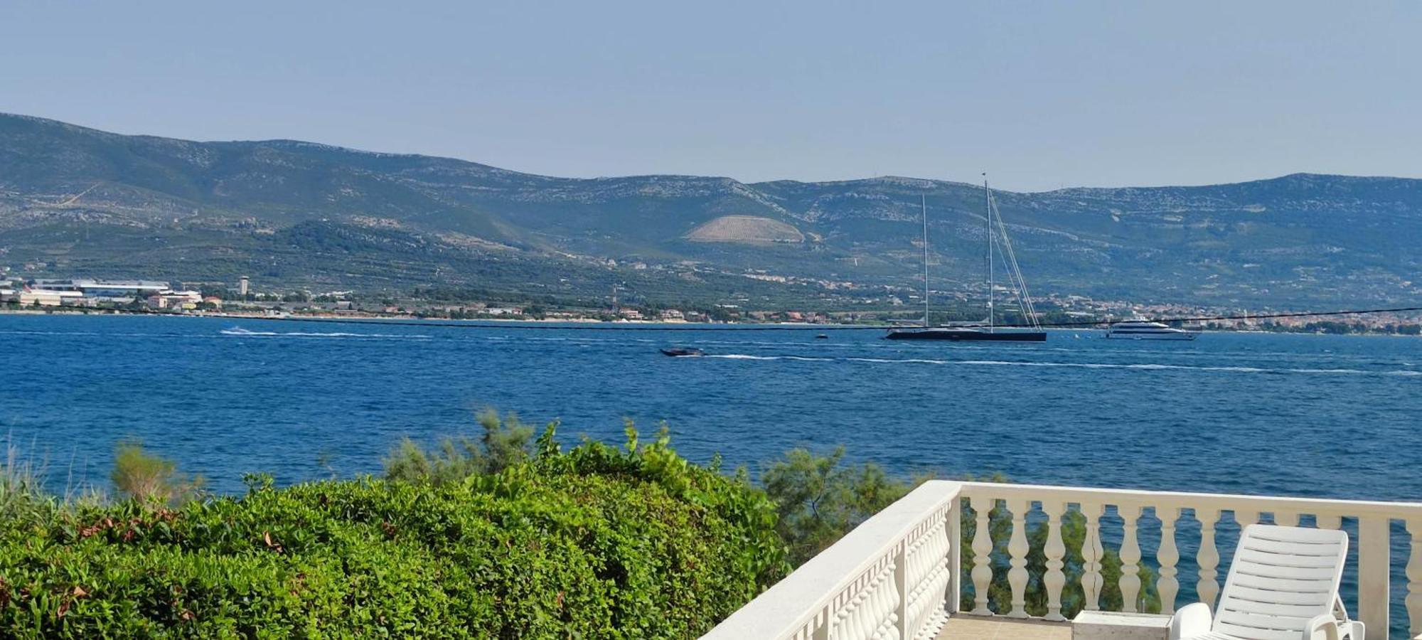 Villa Fjaba - By The Sea - With The Big Terraces & Great Sea View Τρογκίρ Εξωτερικό φωτογραφία